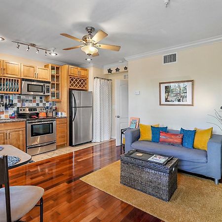 Wine-Dine-Sunshine Cozy Flat In The Heart Of Dtsp Vila São Petersburgo Exterior foto