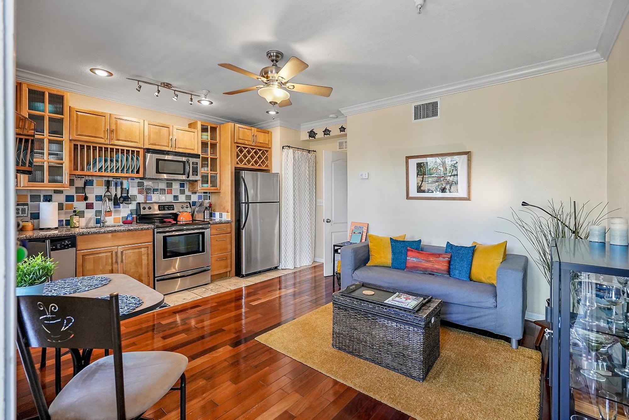 Wine-Dine-Sunshine Cozy Flat In The Heart Of Dtsp Vila São Petersburgo Exterior foto